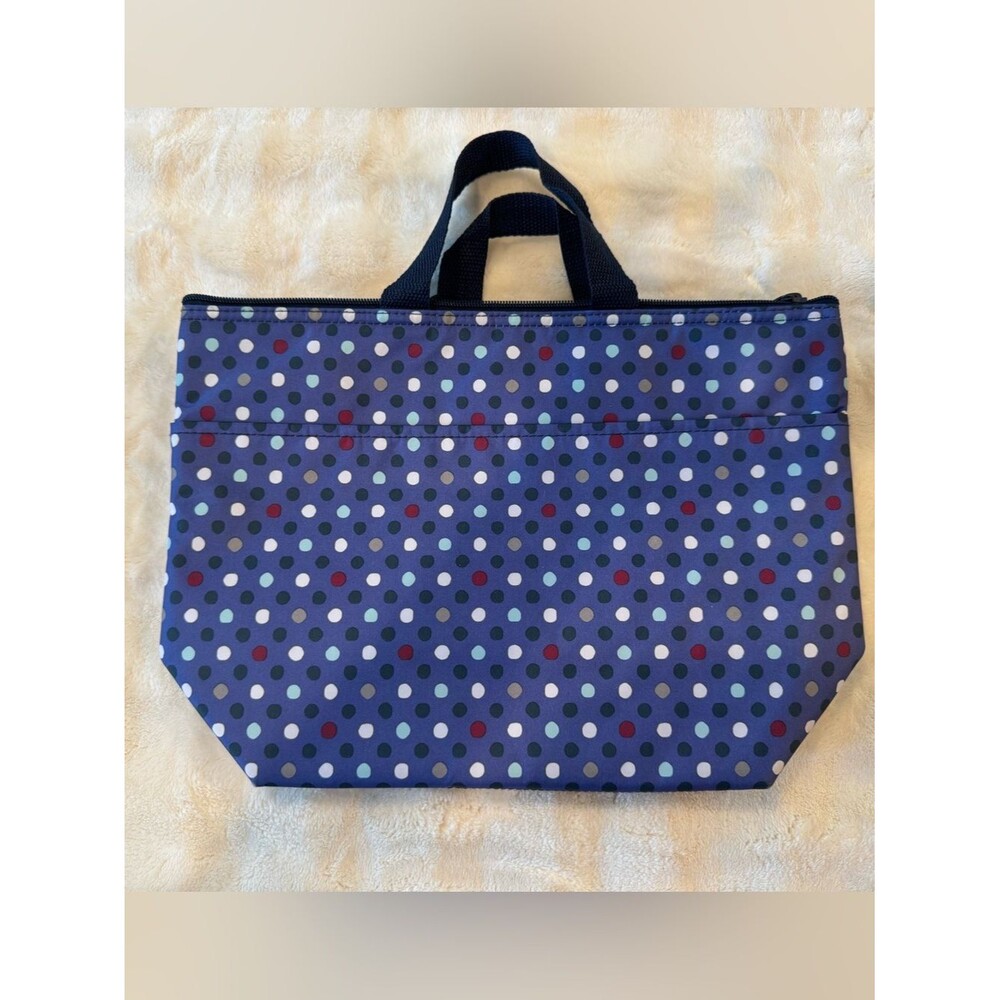 Thirty-One thermal tote bag in the "Playful Pop" pattern